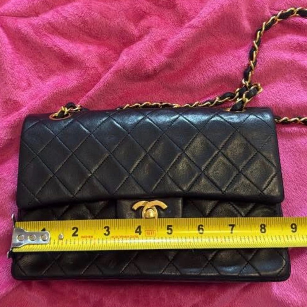 Authentic CHANEL Black Lambskin Leather Small Double Flap Bag Purse Gold HW RARE - Picture 5 of 17